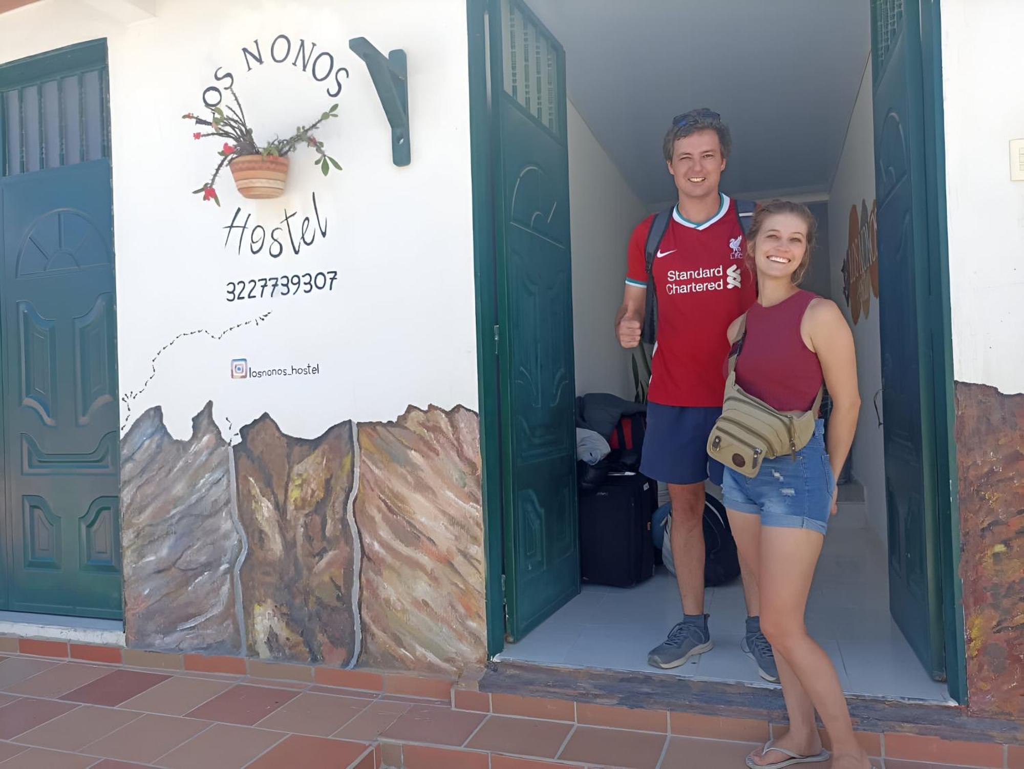 Los Nonos Hostel Guadalupe Eksteriør billede